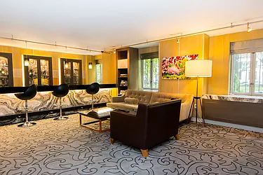 Rented by New York Residence