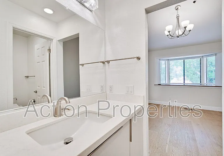 695 S Knickerbocker Dr #15 — Photo 18