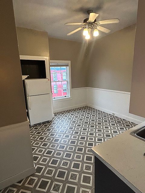 1st image of 300 W Market St Unit 3