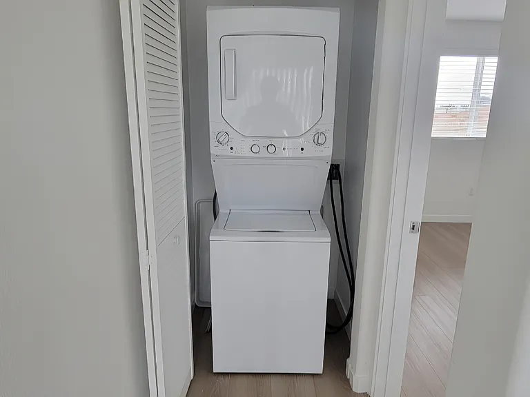 12017 Bradfield Ave #101 — Photo 7