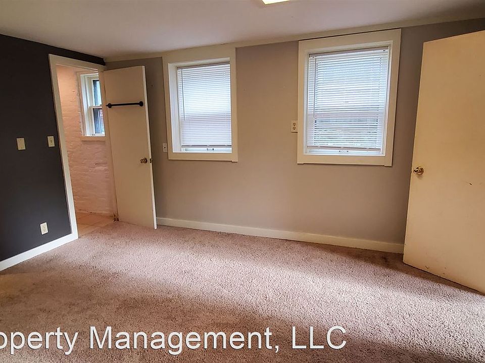 2nd image of 2443 N Bartlett Ave