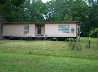 300 Oak Tree Dr, Pointblank, TX 77364