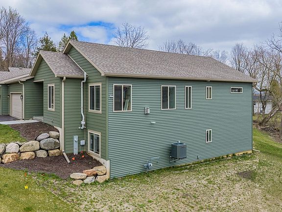 4th image of 1430 Martiny Ct