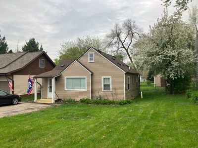 (Undisclosed Address), Mccullom Lake, IL, 60050