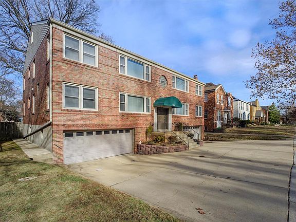 3rd image of 7353 Delmar Blvd