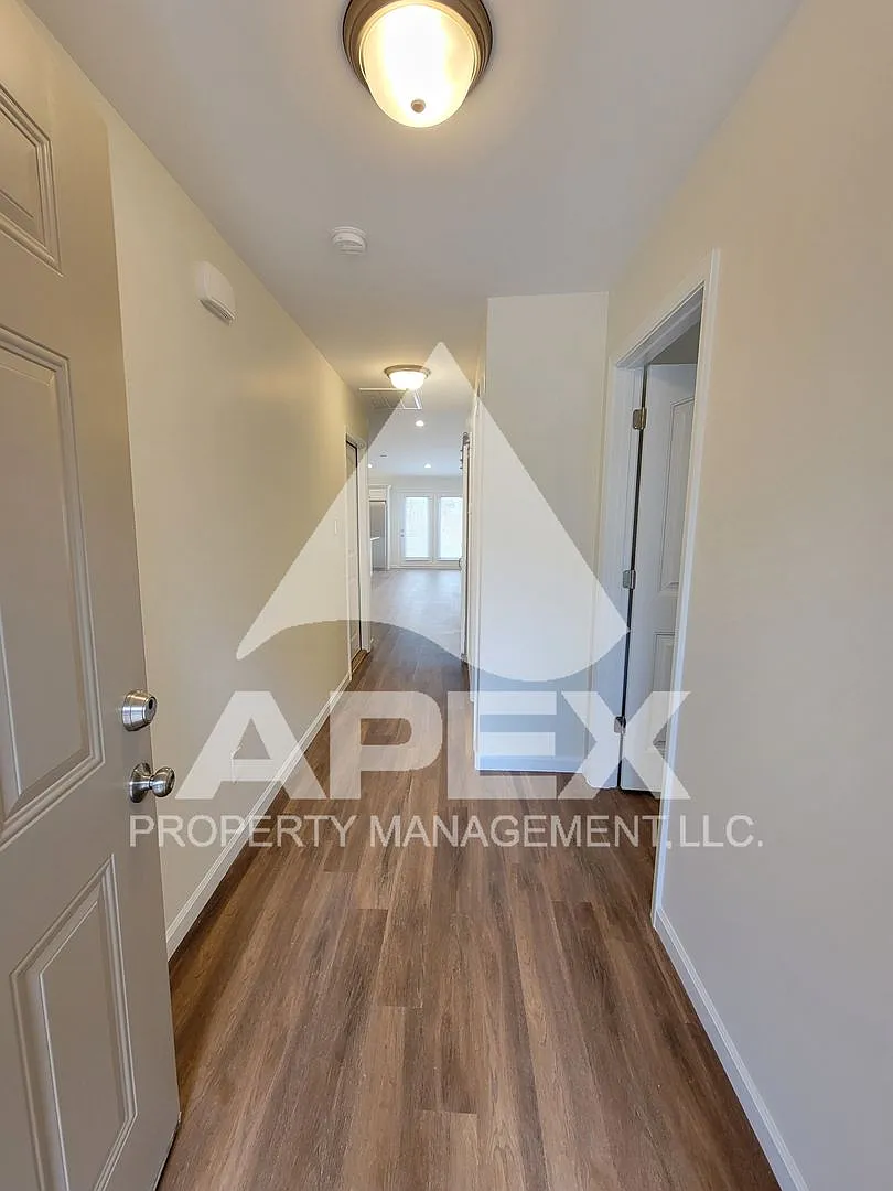2Bd/2 Ba Single Level Condo w/1-Car Garage in North Knoxville! — Photo 3
