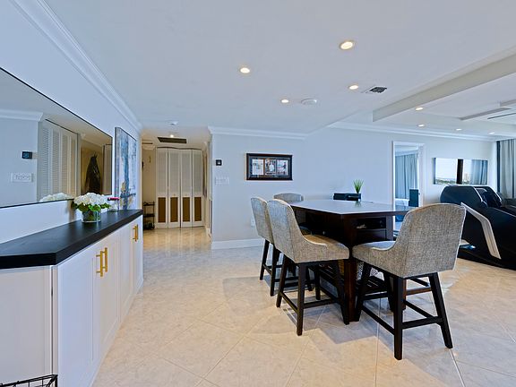 5th image of 5600 N Flagler Drive #1906