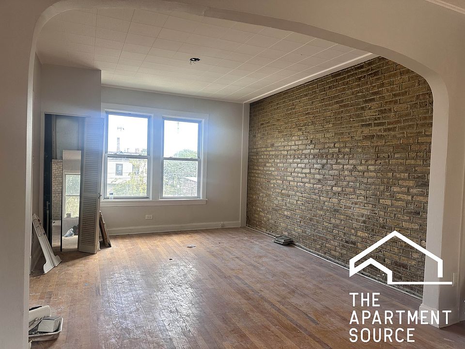 1st image of 1307 N Lawndale Ave APT 2R
