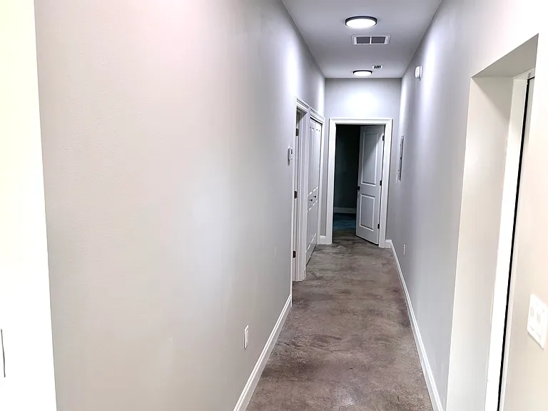 1441 Live Oak St #1 — Photo 8