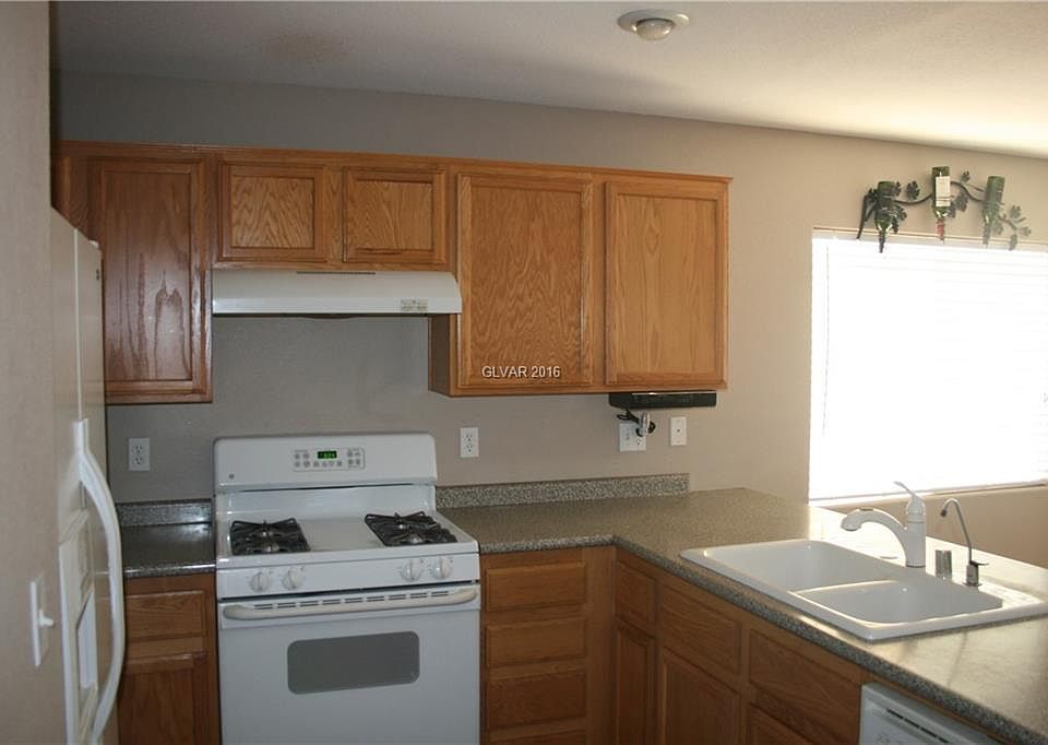 1st image of 8124 Finch Feather St #0