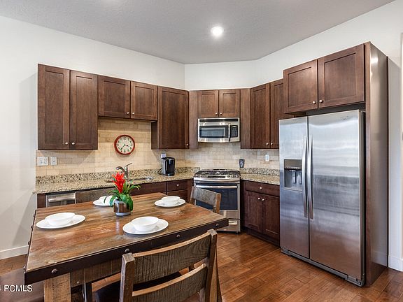 3rd image of 6169 Park Ln S #14