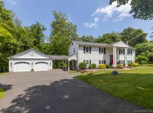 10 Laurel Grove Dr, Higganum, CT 06441