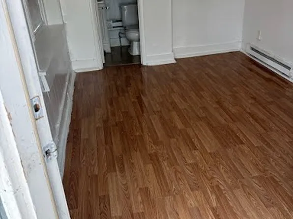 101 N Dupont St APT A, Wilmington, DE 19805