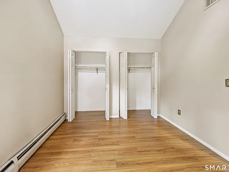 5 Staunton Ct #E — Photo 10