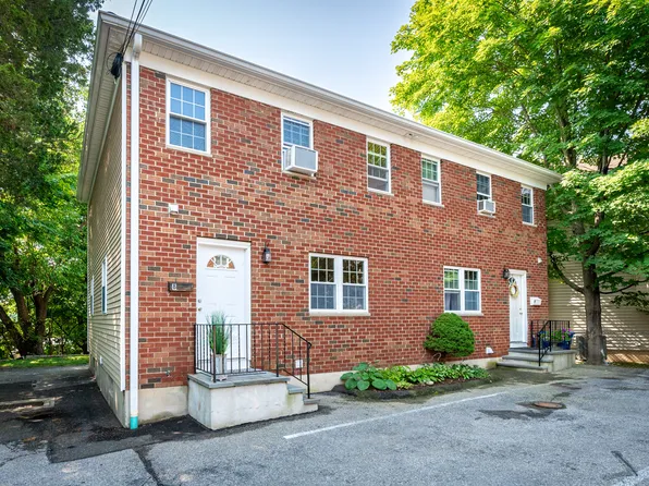 1193 Hope Street APT 8, Stamford, CT 06907