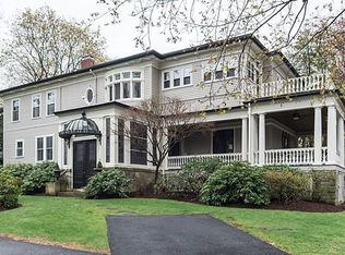 78 Leeson Ln, Newton, MA 02459