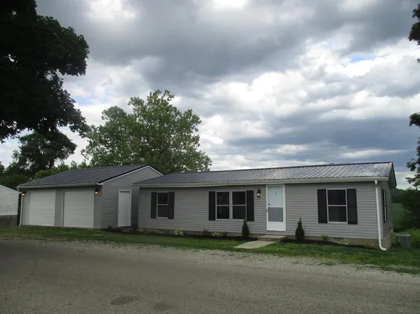 49 N Anderson Ave, Frankfort, OH 45628