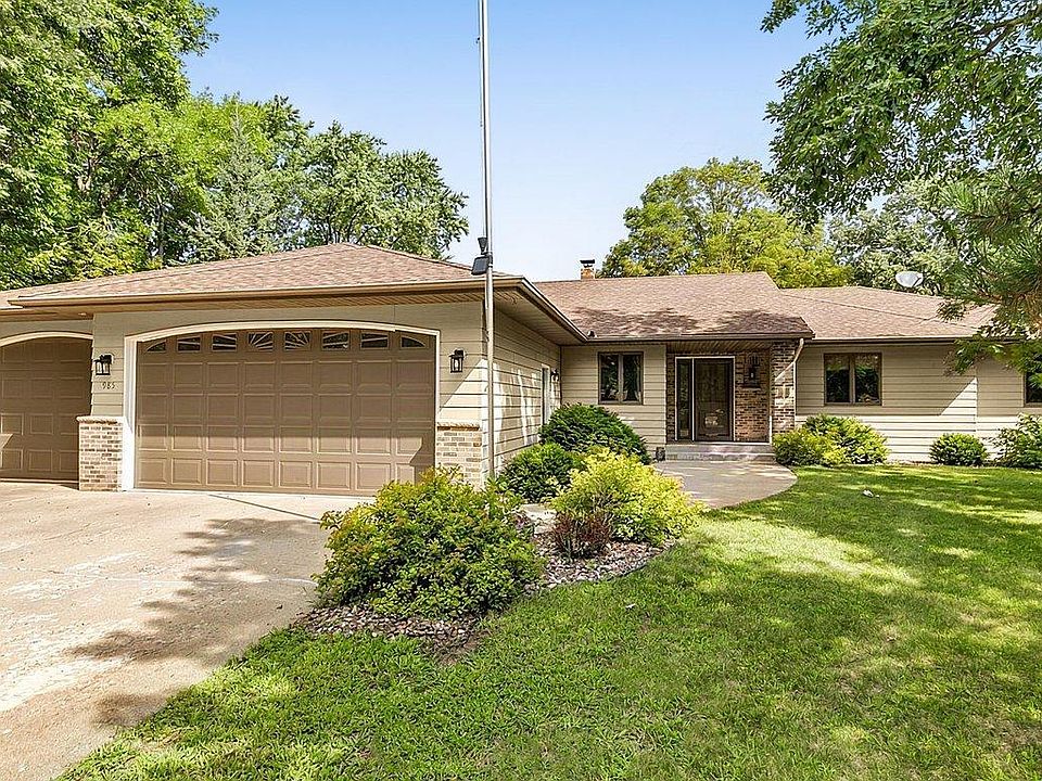 1st image of 985 Juliet Way