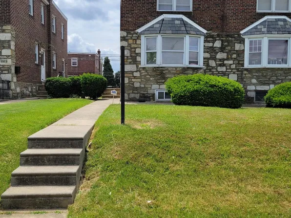 2210 Stanwood St, Philadelphia, PA 19152