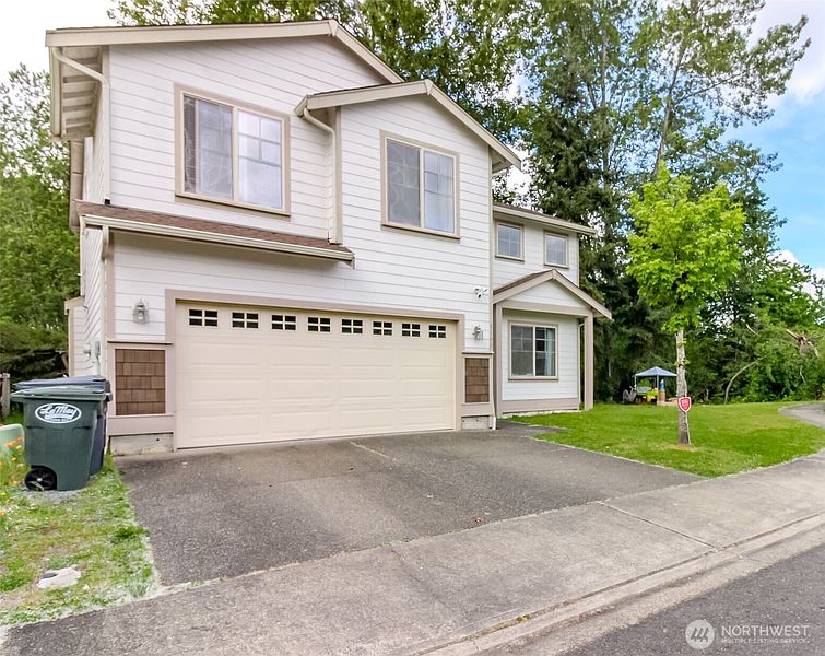 2nd image of 9506 10th Avenue E