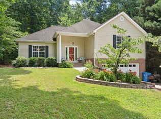 8928 Grey Mountain Dr, Ooltewah, TN 37363