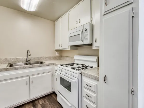 Summit Park, 868 S Magnolia Ave #A20a5a734, El Cajon, CA 92020