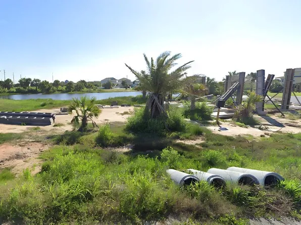 3731 El Lago St, Galveston, TX 77554