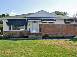 7257 Dell Haven Dr, Parma, OH 44130