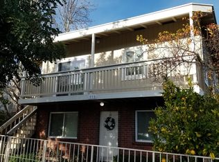 960 Laguna Ave, Burlingame, CA 94010
