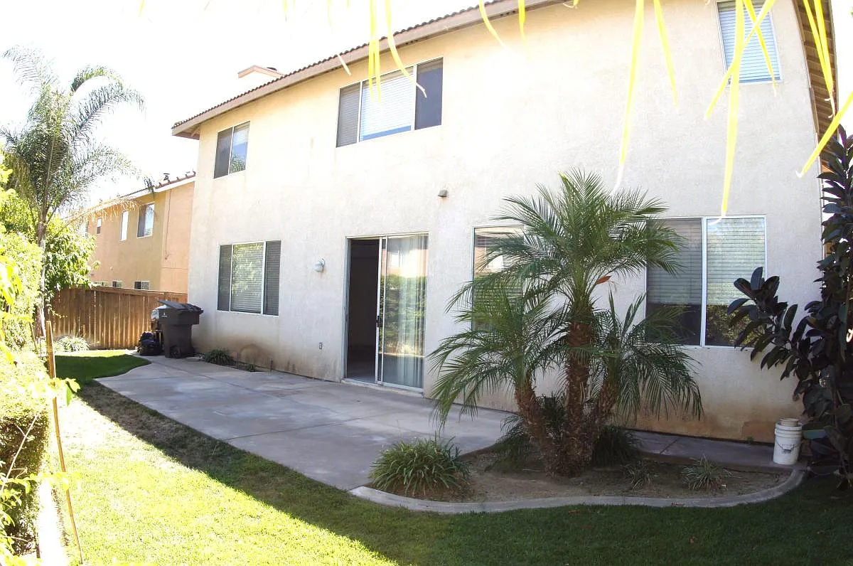 1402 Abernathy Drive — Photo 2