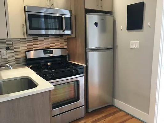 Rented by Real True Group | media 35