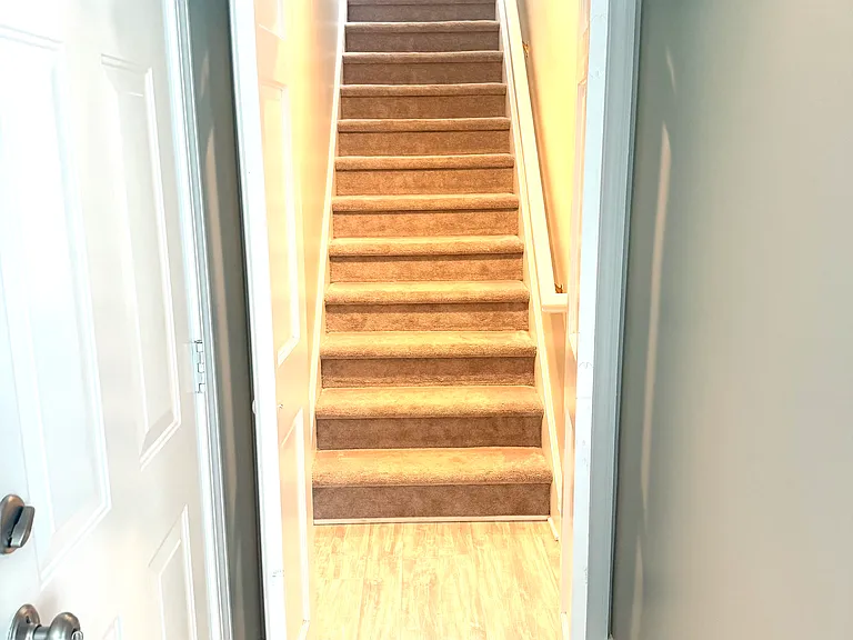 102 Hogan Ridge Ct #1 — Photo 19