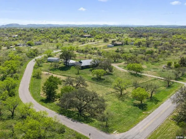 3410 W Ranch Road 152, Llano, TX 78643