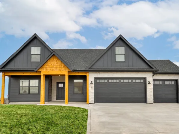 1092 SW Cattail Rd, Grimes, IA 50111