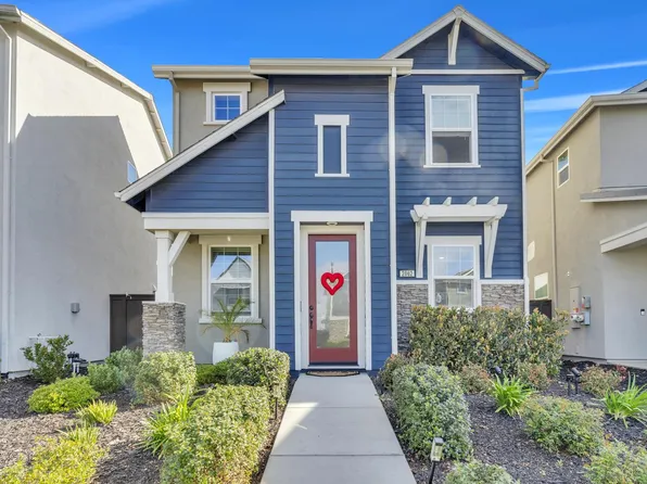 2862 Wheat Grass St, Sacramento, CA 95833
