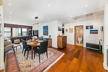 160 East 38th Street