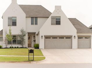 3832 Stone Hill Ln, Edmond, OK 73034