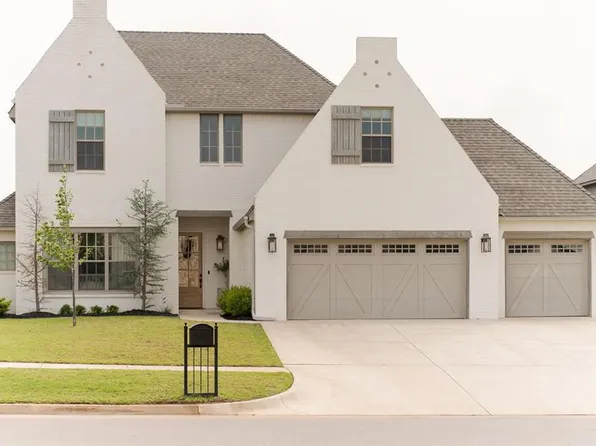 3832 Stone Hill Ln, Edmond, OK 73034