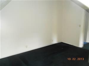 3rd image of 941 Grand Ave APT 3