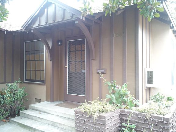 2nd image of 10603 Camarillo St