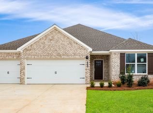 1044 Old Willow Dr, Prattville, AL 36066