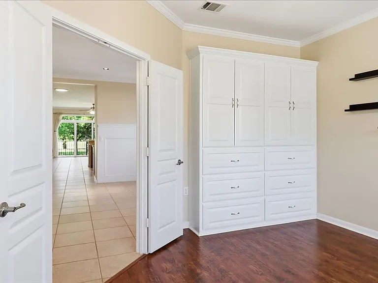 518 Deer Meadow Cir — Photo 9