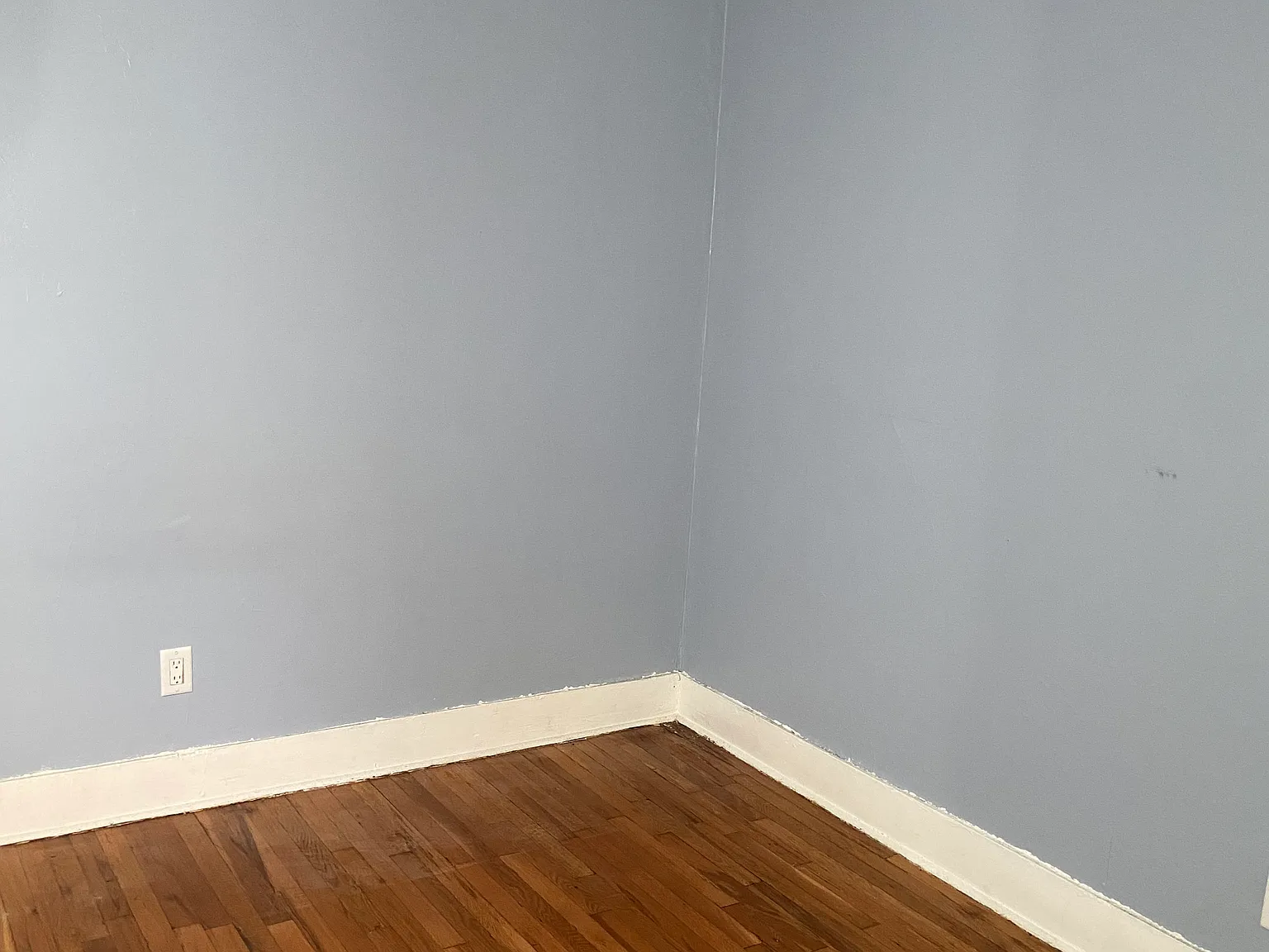3 bed, 1000 sqft, $1,700 — Photo 4