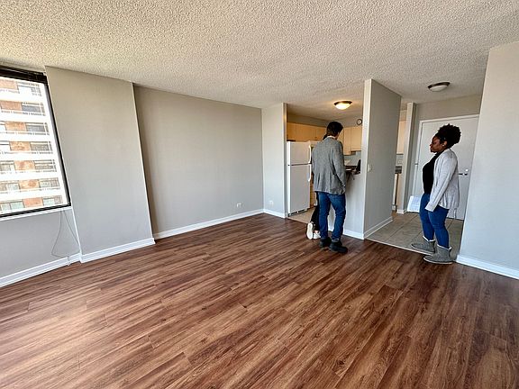 2nd image of 1145 S Wabash Ave #702