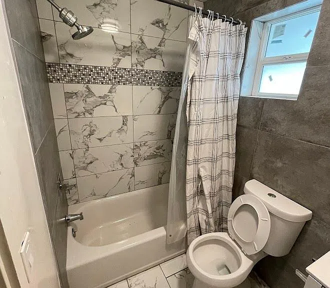 1808 E Loma Vista Dr — Photo 10
