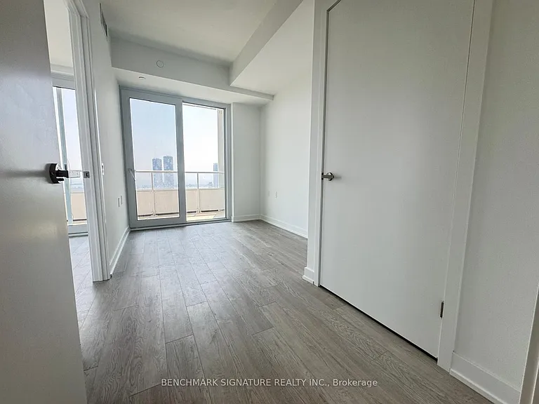 88 Queen St E #4803 — Photo 5
