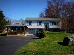 513 Roode Rd, Griswold, CT 06351