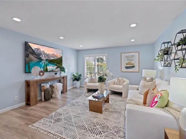 4 Woodleaf, Irvine, CA