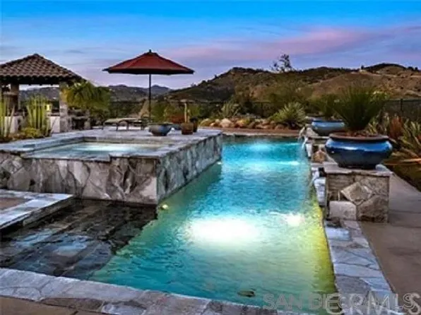 3287 Brushwood Ln, Fallbrook, CA 92028