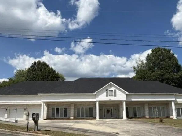 802 Piedmont Ln, Dalton, GA 30720
